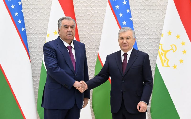 O‘zbekiston va Tojikiston Prezidentlari uchrashuv o‘tkazdilar